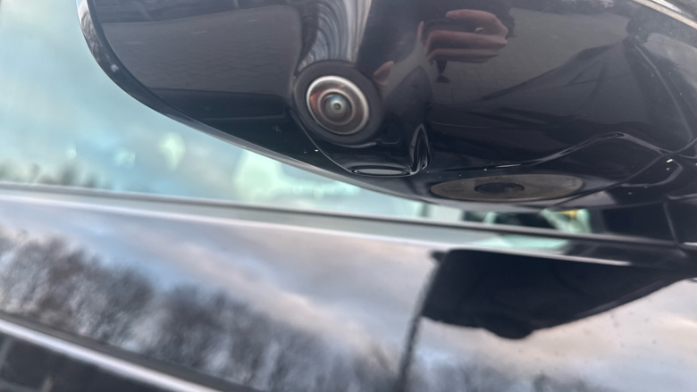 Land Rover Discovery 3.0 D300 R-Dynamic HSE 5dr Auto Diesel Station Wagon